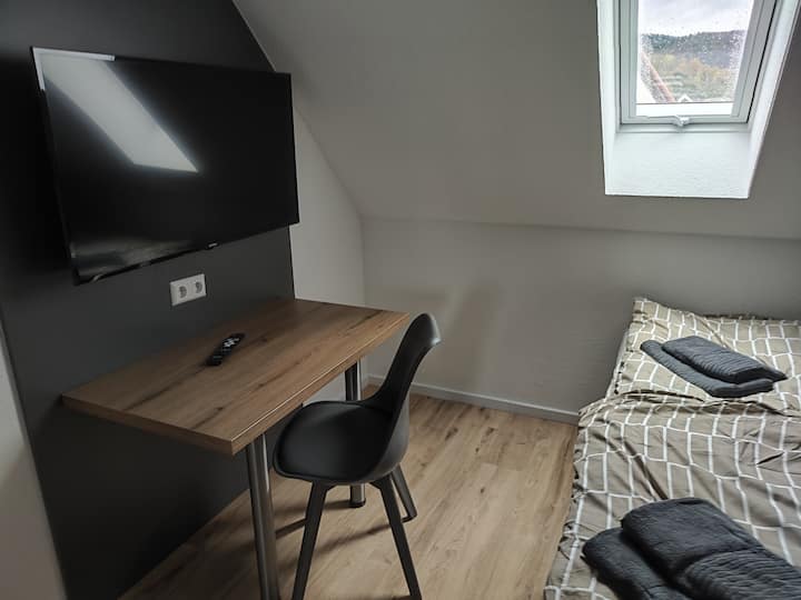 Moderne Wohung 1 Schlafzimmer - Hockenheim