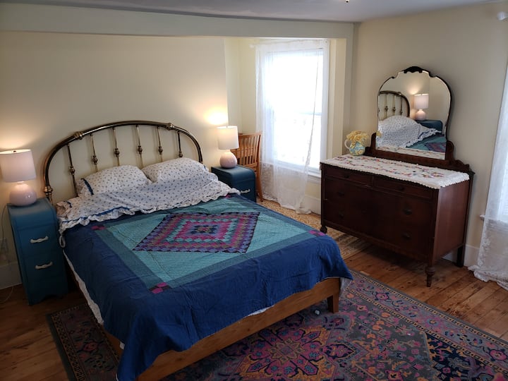 Airy Guest Suite In Canandaigua - Canandaigua, NY