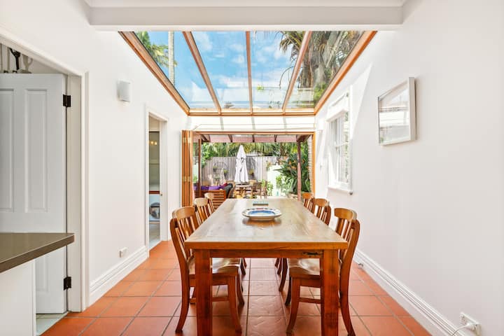 Heritage Charm In Manly's Sun-drenched Paradise - Conseil de Manly