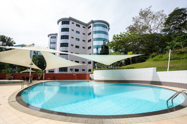 Spacious 3+1 Br Apartment In Bsb - Bandar Seri Begawan
