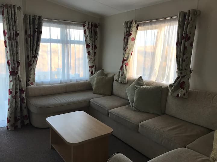 A Lovely, Quiet, Static Caravan - Eyemouth