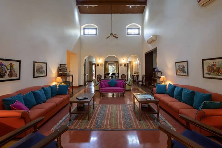 4 Bedroom Heritage Villa In Matheran - Matheran