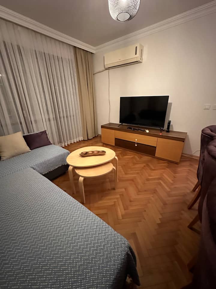 Close 2 Everything, All Rooms Are Air Conditioned - Maltepe