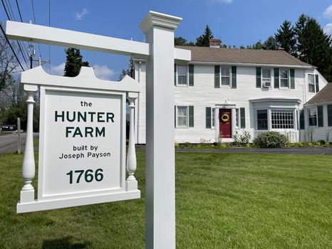 Vacation rentals & Airbnbs in Ashburnham, MA cozycozy