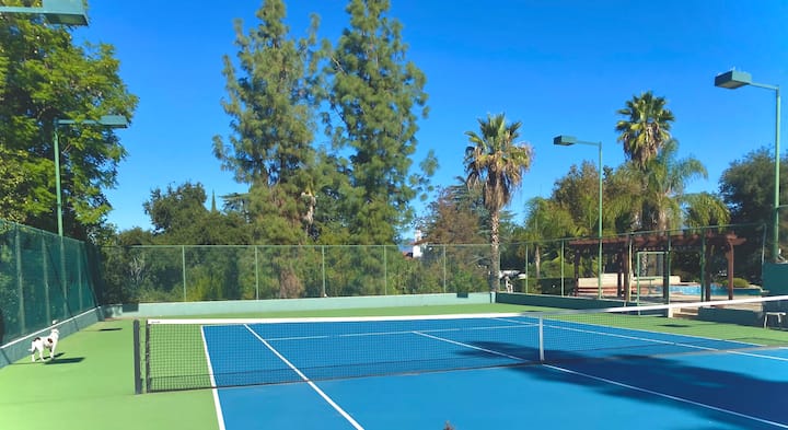 Tennis Retreat - Yucaipa, CA