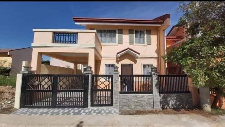 Brent's Home In Camella - Puerto Princesa