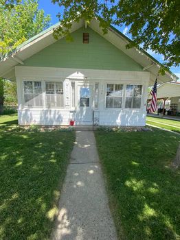 Little Unique Older Home - Hot Springs County