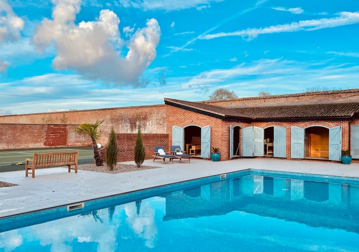Luxury Country House With Pool And Hot Tub - Bristol Airport (BRS)