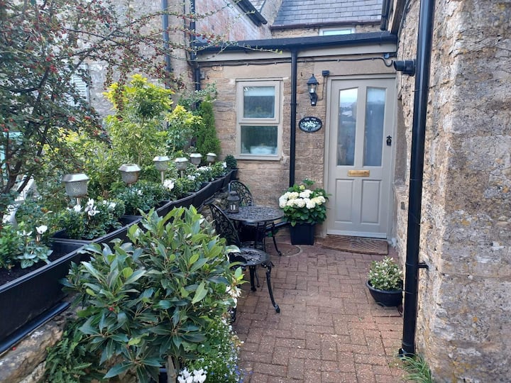 Cosy, Character Cottage In The Cotswolds - Witney