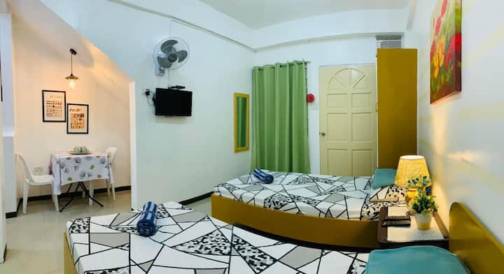 Standard Family Room 12a Good For 2 Pax - Daraga