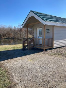 Find cheap vacation rentals in Kingsville, MO cozycozy