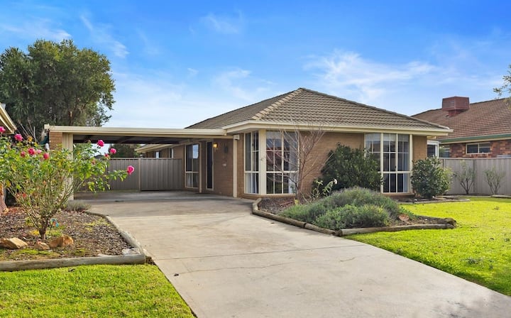 Family & Pet Friendly Home Close To Boat Ramps - Mulwala