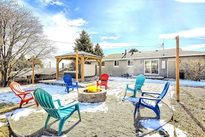 Allow Pets, View Of Downtown, 5mins To Waterworld, Game Room, Firepit, Hot Tub - ソーントン, CO