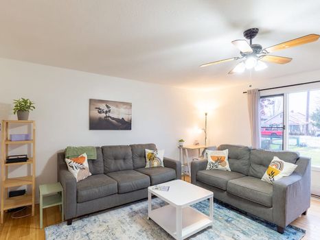 Smithers Apartments and Condos For Rent cozycozy