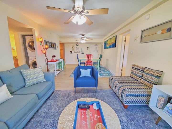 Enjoy Sunsets At Fully Equipped 2br Condo At The Beach - Gulf Breeze, FL