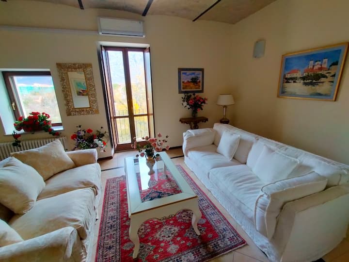 Elegant 2 Bedroom Apartment In Sulmona - Sulmona