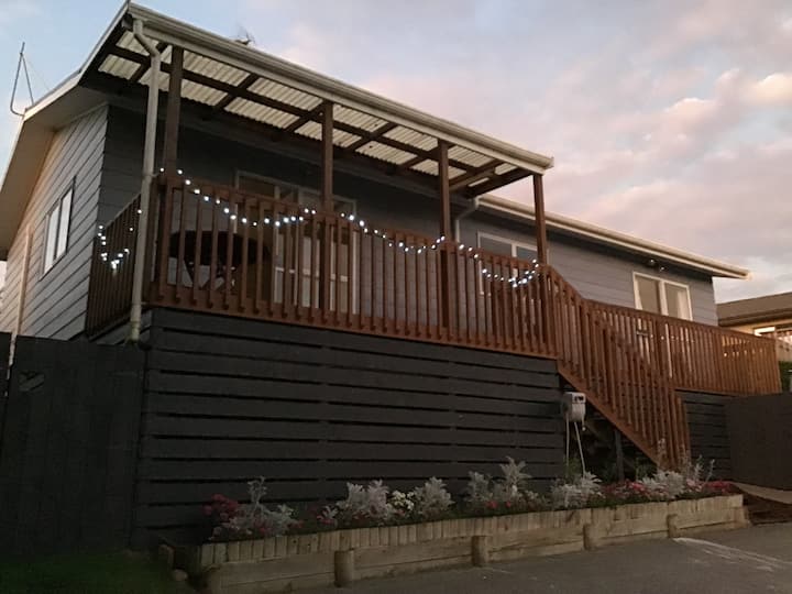 Unique Getaway In Tranquil Rural Area - Pukekohe Hill