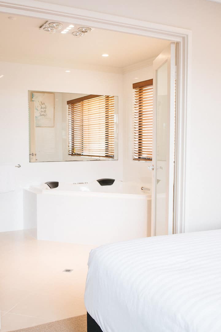 Banksia By The Bay: Coral King Spa Room - Albany