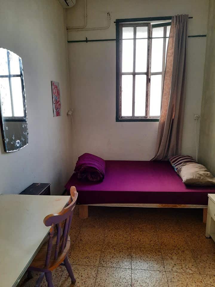 Seaside Double Bedroom With Ac  Long Term Room - Tel Aviv-Yafo