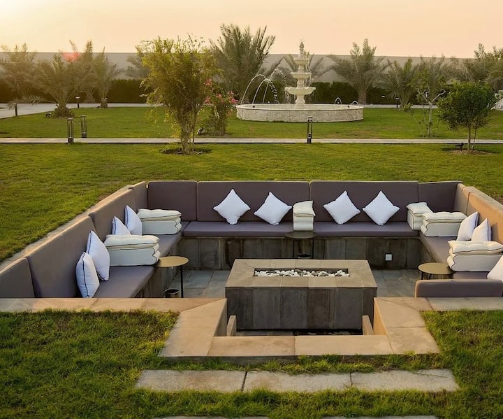 Luxury Villas With Beautiful Yard View - 카타르