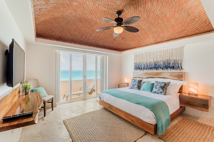 Penthouse View Over Isla Mujeres | 3br + 3 Bath - Isla Mujeres