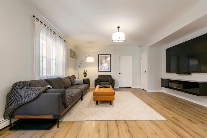 Luxe Apt: Steps From Cross County Mall, Near Nyc - East Tremont - Bronx NY