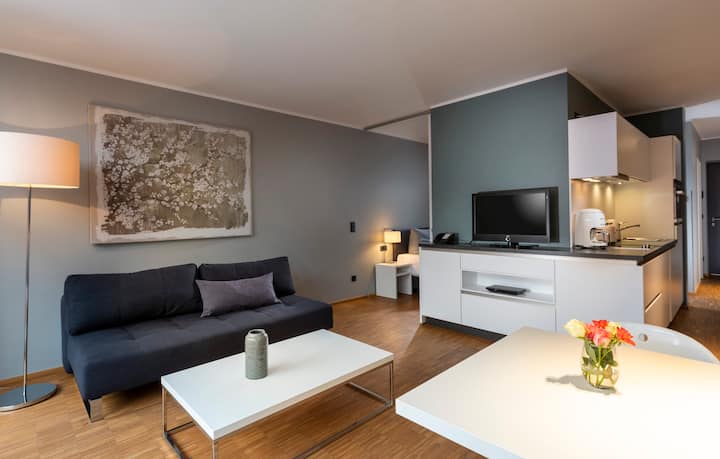 Design Apartment Mit Seitlichem Seeblick - Potsdam