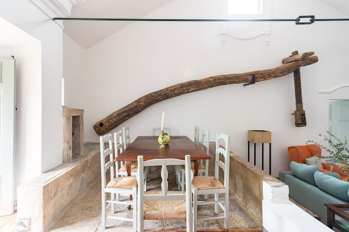 Charming Cottage House For 8 - Vila Franca de Xira