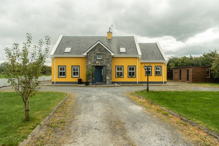 Carraig Country House - Oranmore