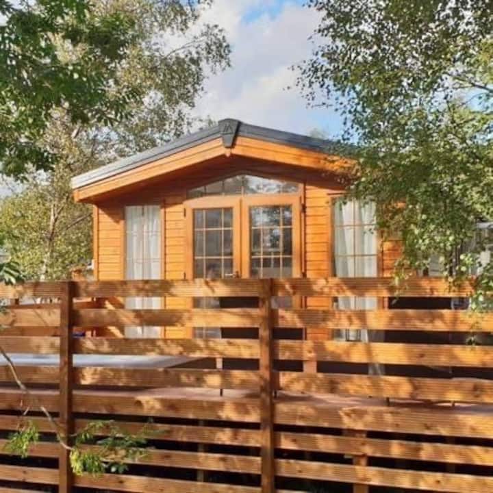 Dentworth Lodge With Private Hot Tub - Rothbury