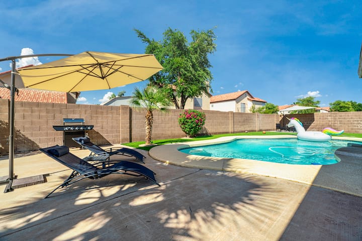 Pool, Fireplace, 5 Mi From West Gate. - Avondale, AZ
