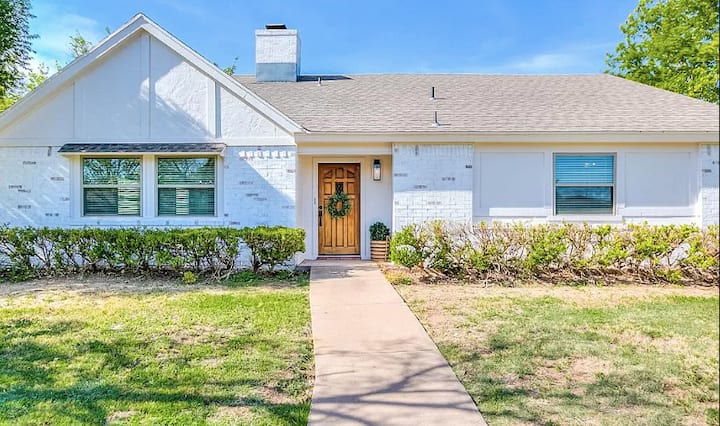 Stunning Updated 3 Bedroom In Southland - San Angelo, TX
