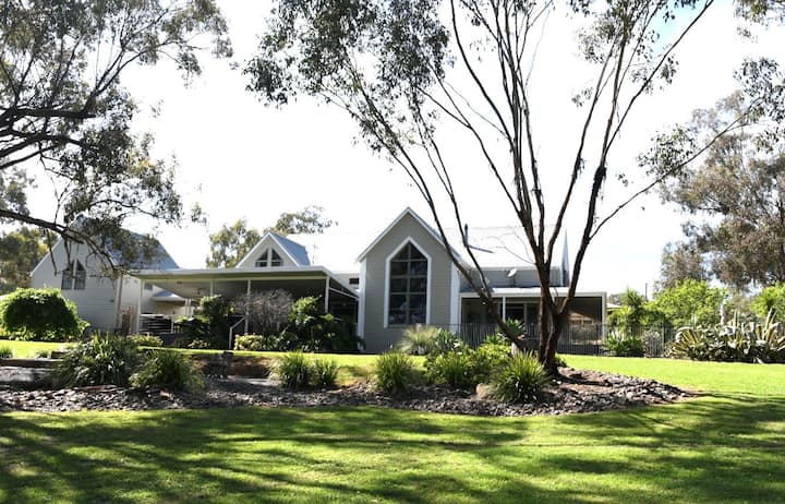 Tamworth Country Escape With Fireplace! - Tamworth