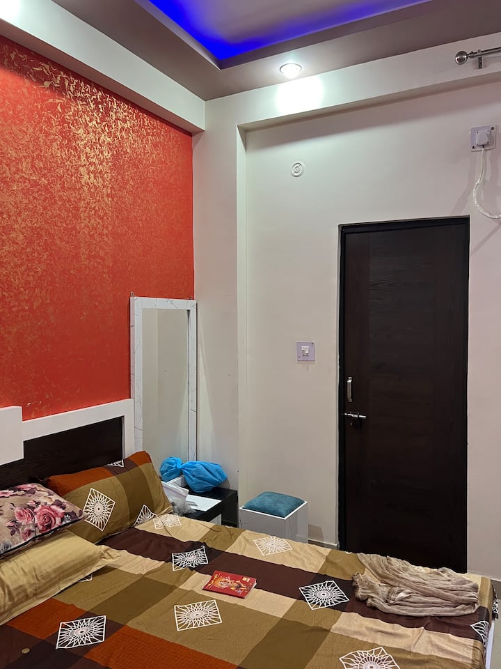 Brand New 1 Bhk Apartment For Rent In Haridwar - ハリドワール