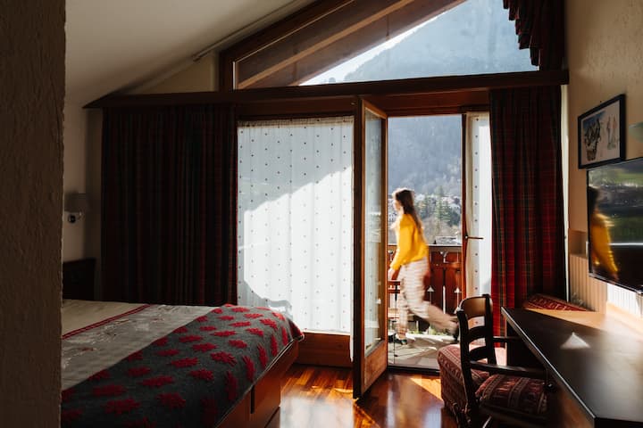 Hotel Ai Piedi Del Monte Bianco - Courmayeur