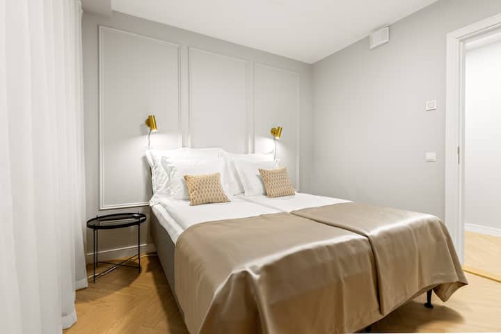 Biggy 2-bedroom Apt In Centre *New* - Tallinn
