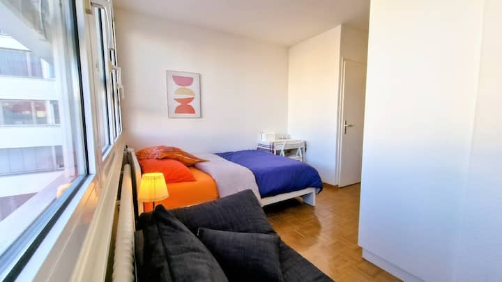 Central & Fully Equipped Room - Geneva
