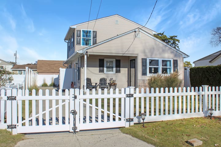 4-bedroom, Pet-friendly Vacation Home - Cape May