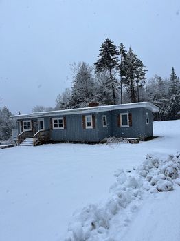 Vacation rentals & Airbnbs in Stratton Mountain, VT cozycozy