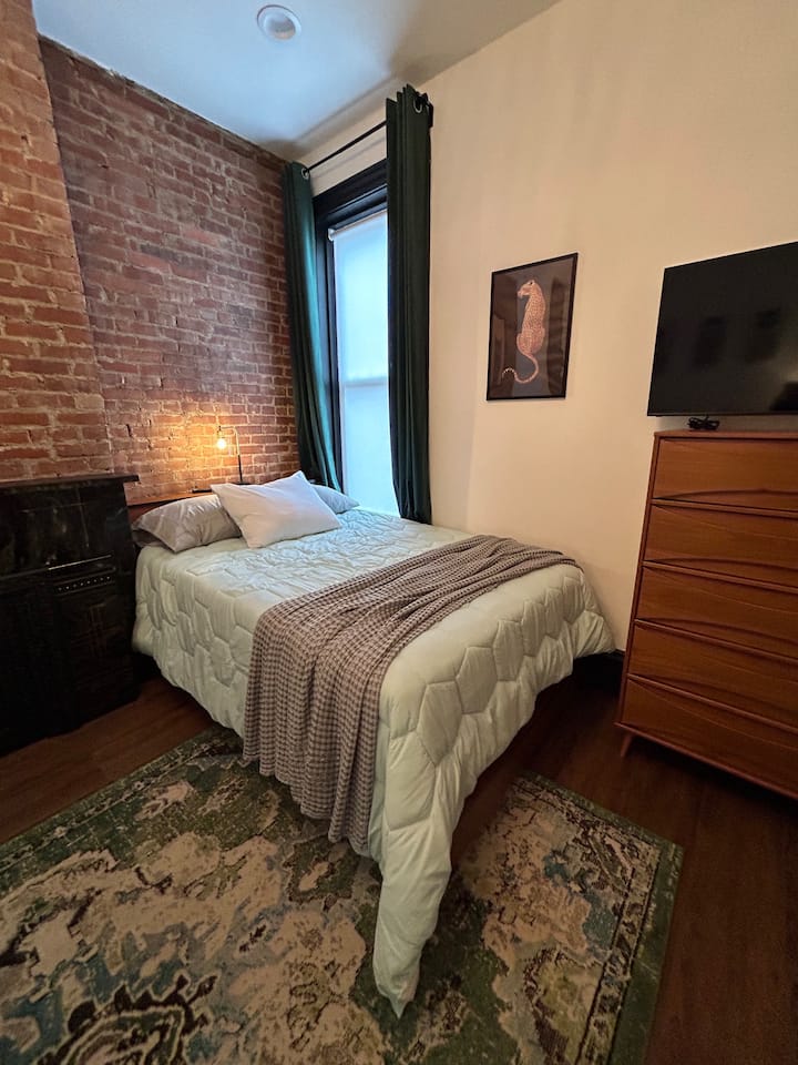 Luxe Centre Market 3br Rowhouse - Wheeling, WV