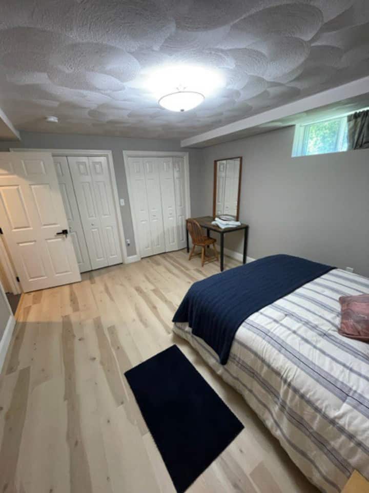 Renovated Private Space Near Hospitals - Lawrence, MA