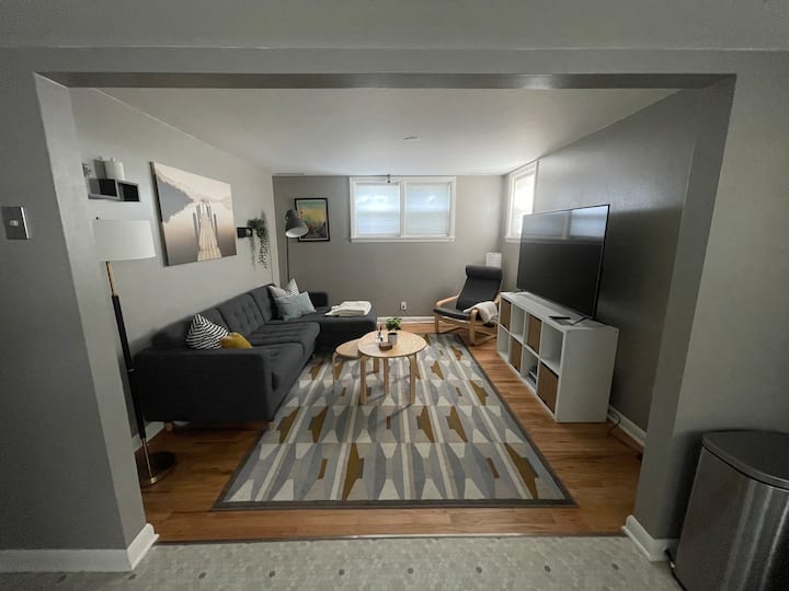 Modern 1 Bed/bath Apartment - Bismarck, ND