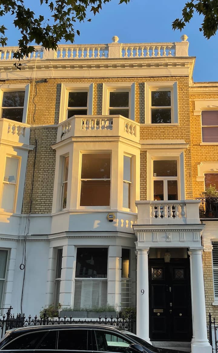 Barons Court Apartment (South Kensington 15 Mins) - Notting Hill