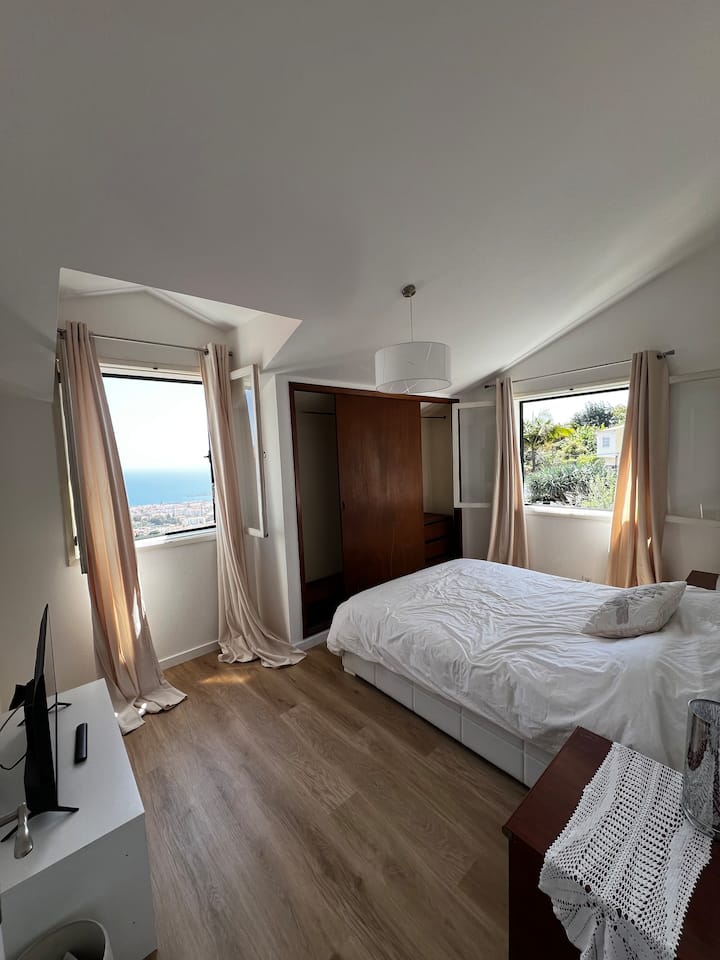 Home Away From Home Double Room With Sea View - Madeira