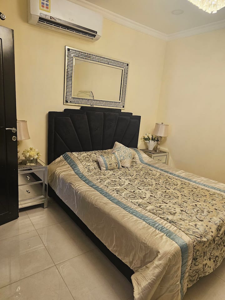 Luxury Room For Ladies Only - Bahrain