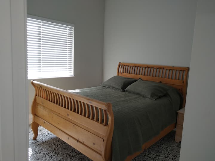 Beautiful Brand New Guest House - Daly City, CA