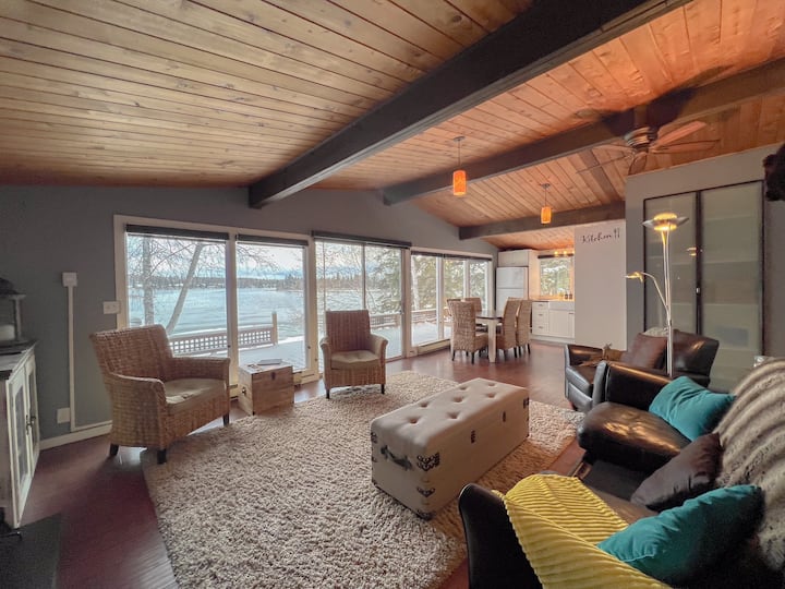 Cozy, Clean &Comfortable Lakefront Cottage Retreat - Saskatchewan