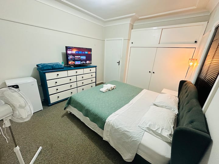 Room In A Nice Place! - Blacktown