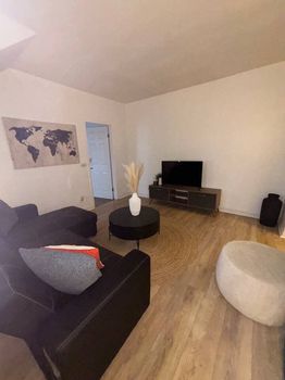 Lindsay Apartments and Condos For Rent cozycozy