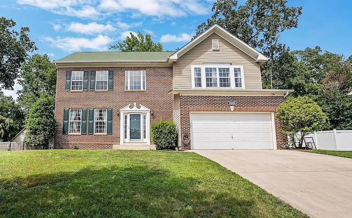 Spacious Comfy Home In Waldorf Near Dc And Va - ウォルドーフ, MD